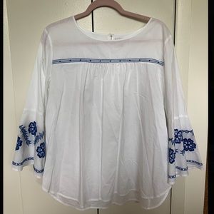 LOFT 3/4 Flared Sleeve Top L
